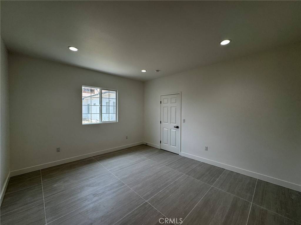 Long Beach, CA 90805,257 E Marker #A
