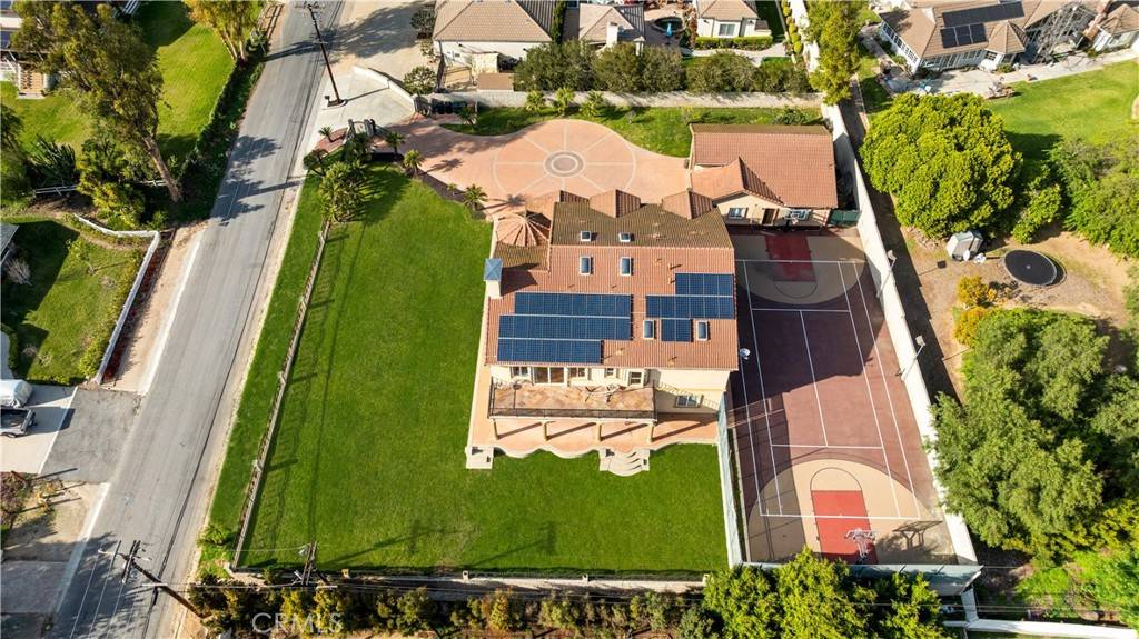 Yorba Linda, CA 92886,4642 Ohio ST