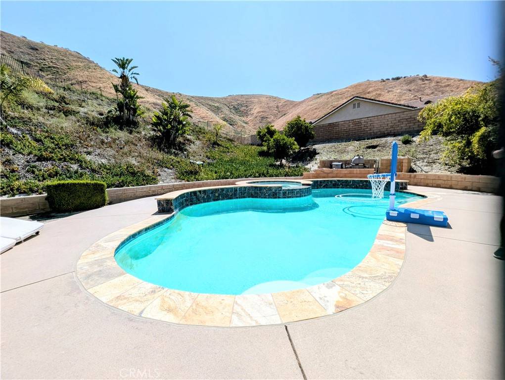 Colton, CA 92324,1971 Mesa DR