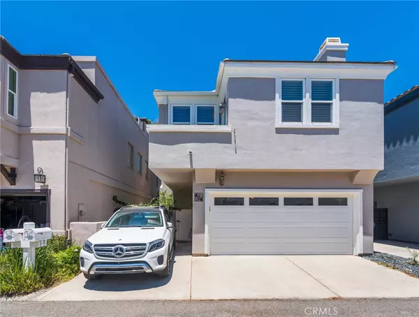 404 Goldenwest ST, Huntington Beach, CA 92648