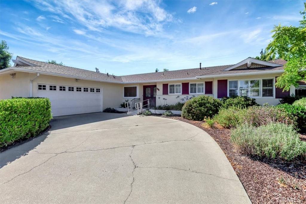 Claremont, CA 91711,835 Marymount LN