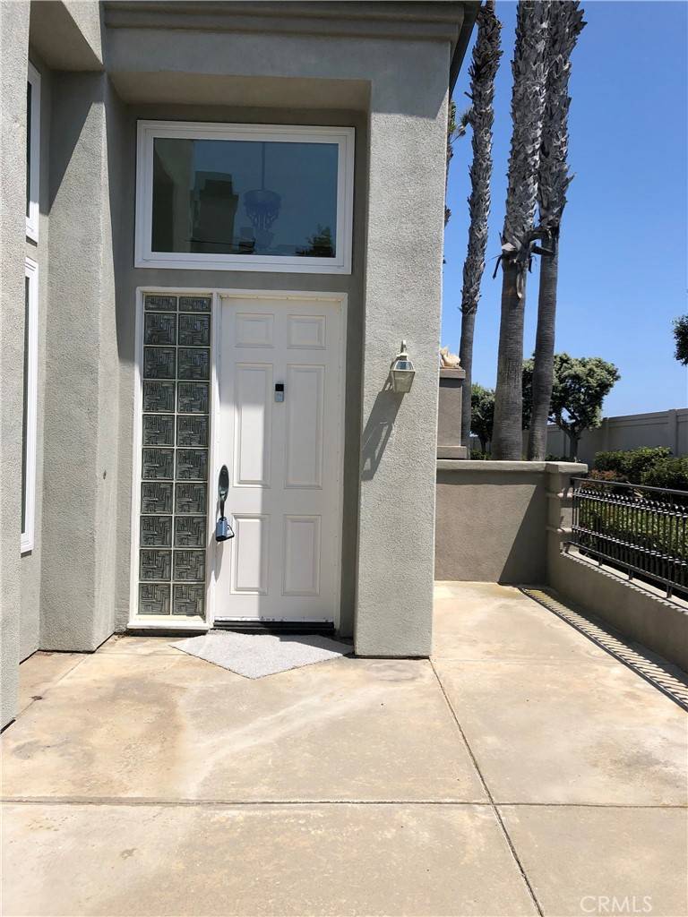 Huntington Beach, CA 92648,6267 Surfpoint CIR