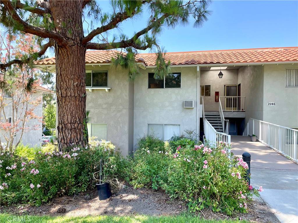 2286 Via Puerta #N, Laguna Woods, CA 92637