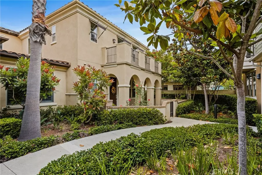 8315 Kendall DR, Huntington Beach, CA 92646