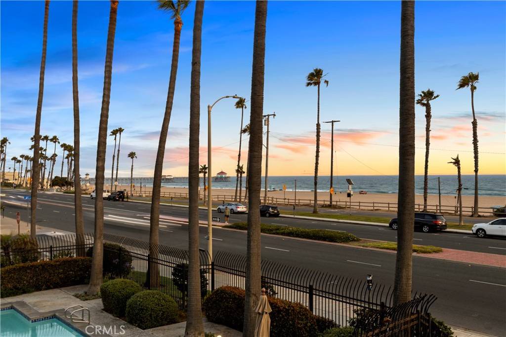 Huntington Beach, CA 92648,1200 Pacific Coast #214