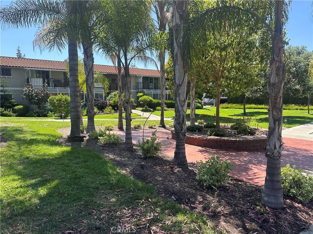 967 Calle Aragon #B, Laguna Woods, CA 92637