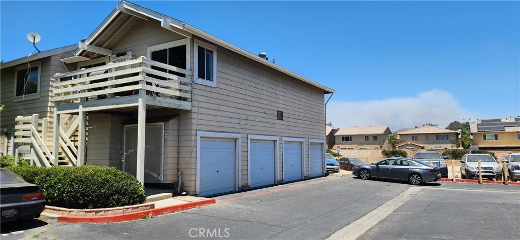 Lake Elsinore, CA 92530,713 Walnut DR #17