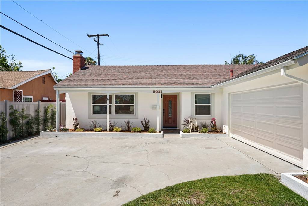 Huntington Beach, CA 92649,5021 Dovewood DR