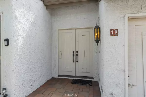 San Clemente, CA 92672,19 Vista Encanta
