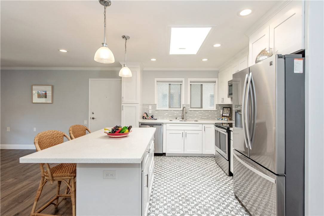 Laguna Woods, CA 92637,811 Ronda Mendoza #P