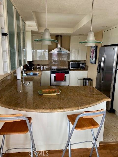 Solana Beach, CA 92075,315 Arcaro LN