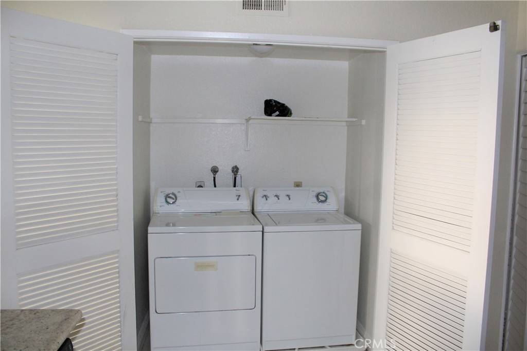Irvine, CA 92612,42 Columbia #11