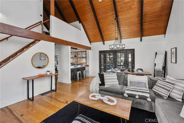 28886 Cedar DR, Lake Arrowhead, CA 92352