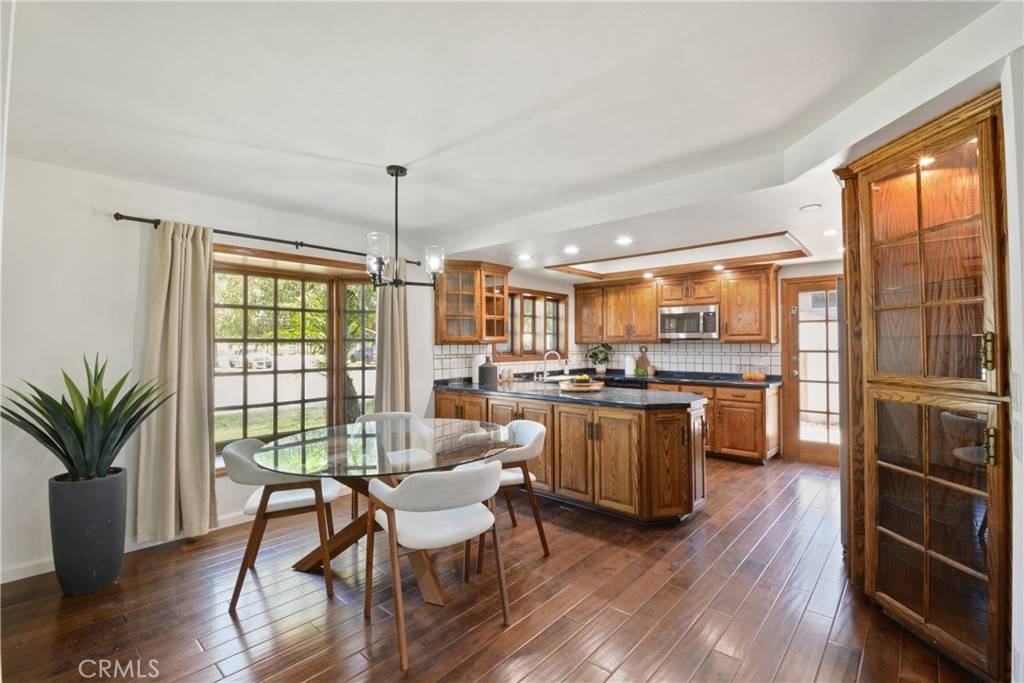 Huntington Beach, CA 92647,16091 Gold CIR