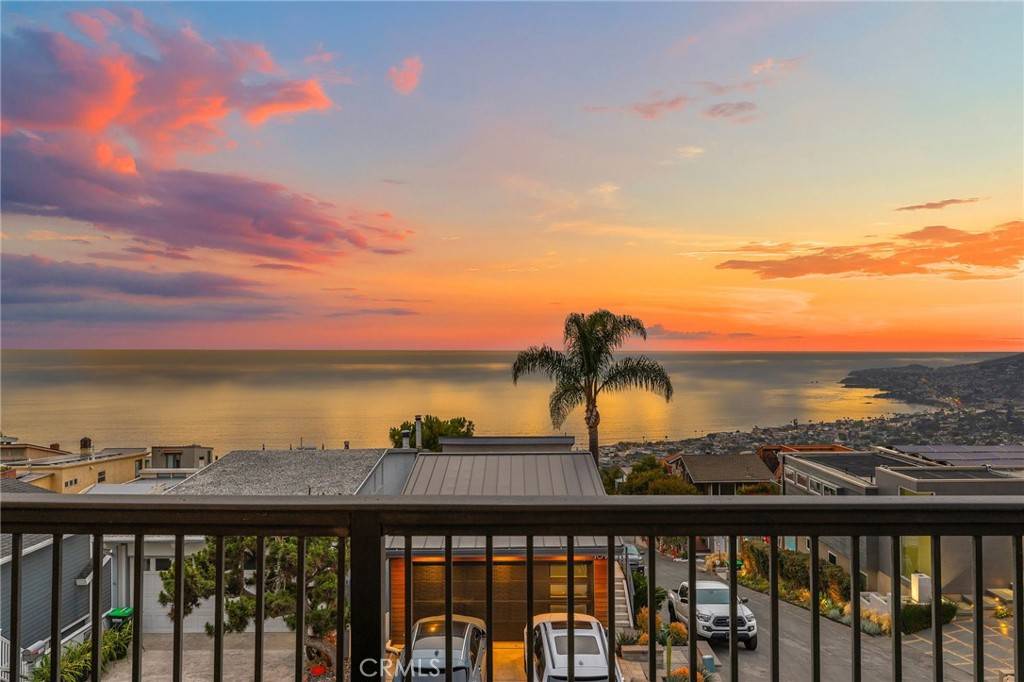 Laguna Beach, CA 92651,1094 Katella ST