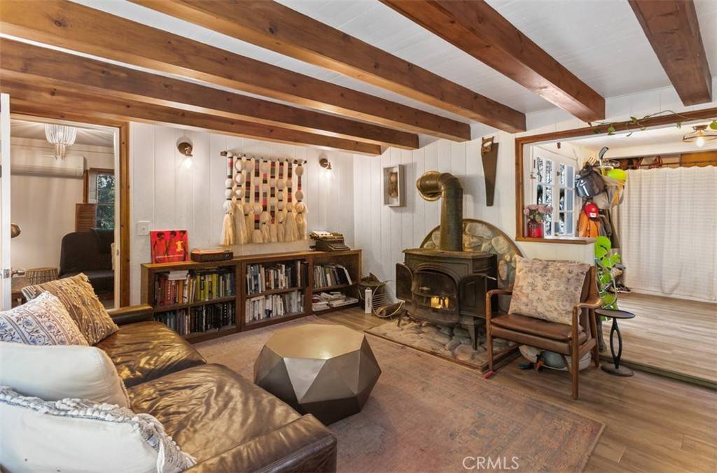 Silverado Canyon, CA 92676,28622 Sycamore DR