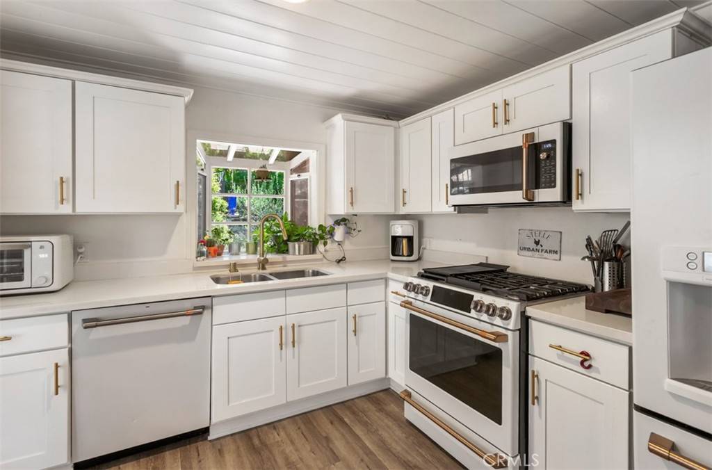 Silverado Canyon, CA 92676,28622 Sycamore DR