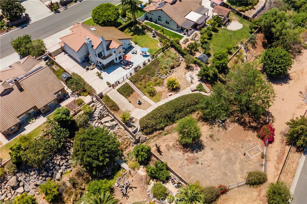 2151 Lyon AVE, Riverside, CA 92503