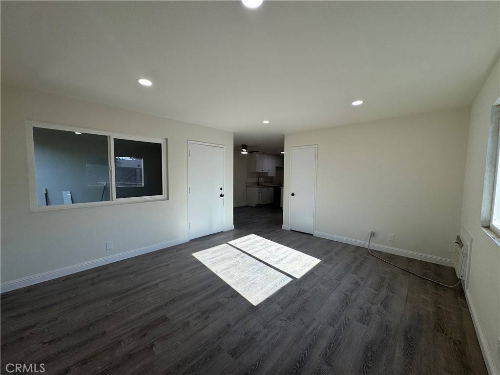 Orange, CA 92867,486 N Oak ST