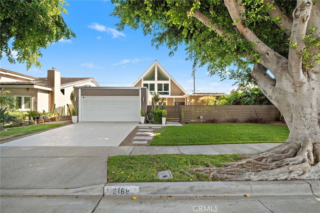 9168 El Azul Circle, Fountain Valley, CA 92708