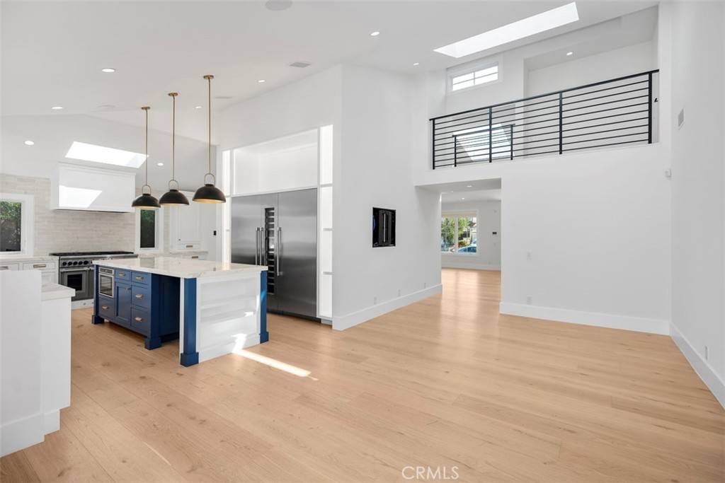 1954 Port Locksleigh PL, Newport Beach, CA 92660