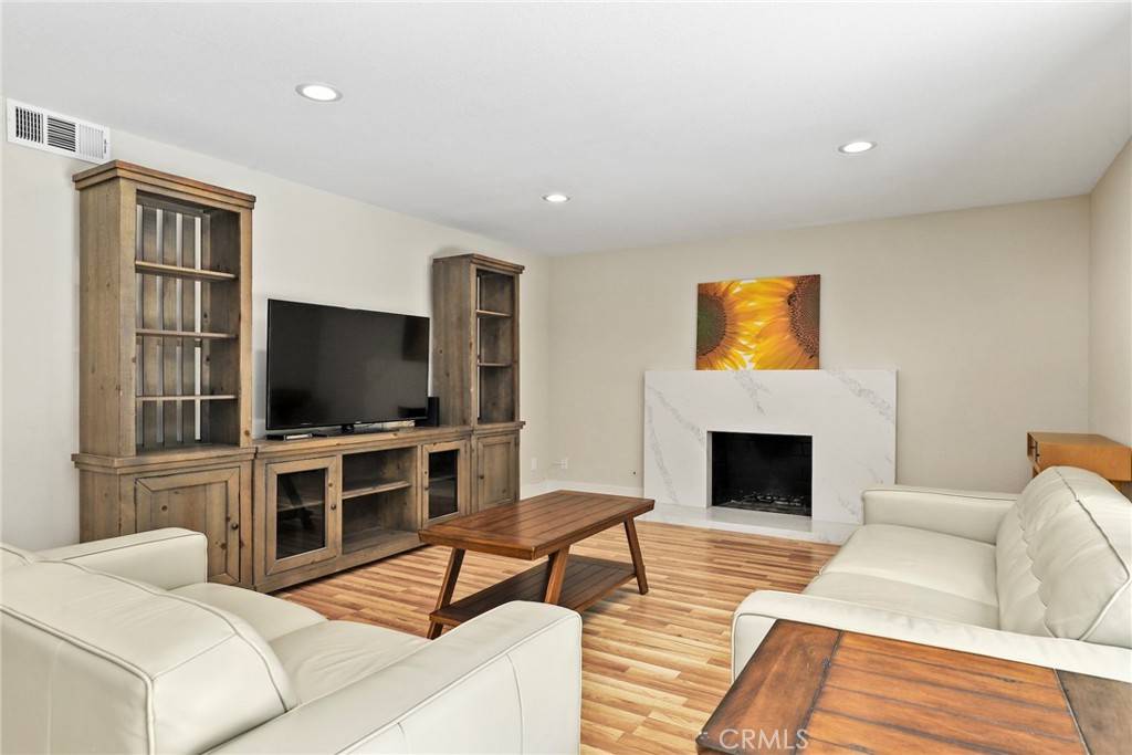 Long Beach, CA 90808,3420 Marna AVE