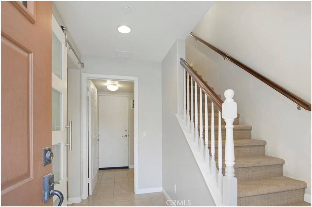 Tustin, CA 92782,1410 Montgomery ST