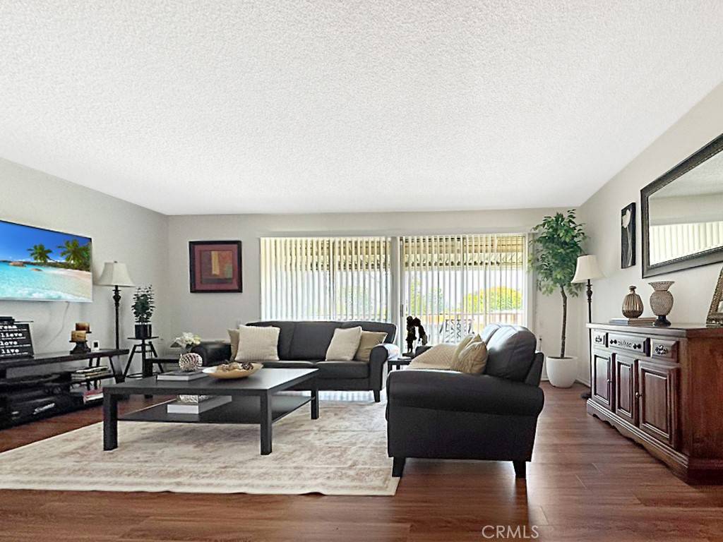Laguna Woods, CA 92637,668 Via Mendoza #O