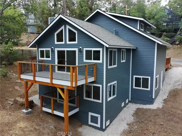 Big Bear City, CA 92314,810 Villa Grove AVE