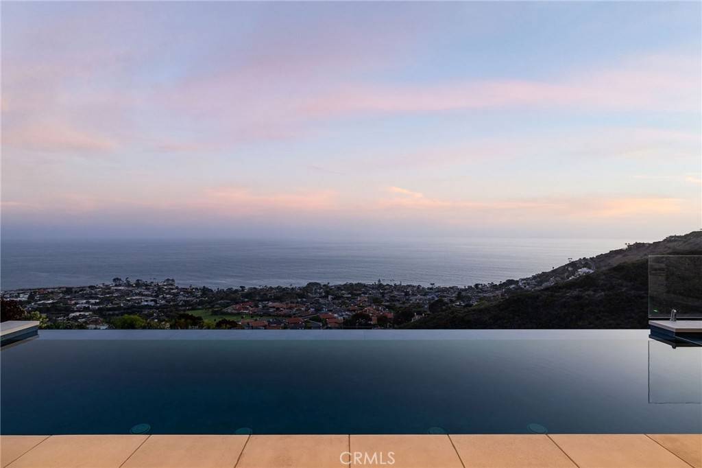 Dana Point, CA 92629,32081 Sea Island DR