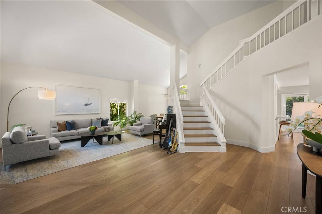 Irvine, CA 92614,5 Bergamo