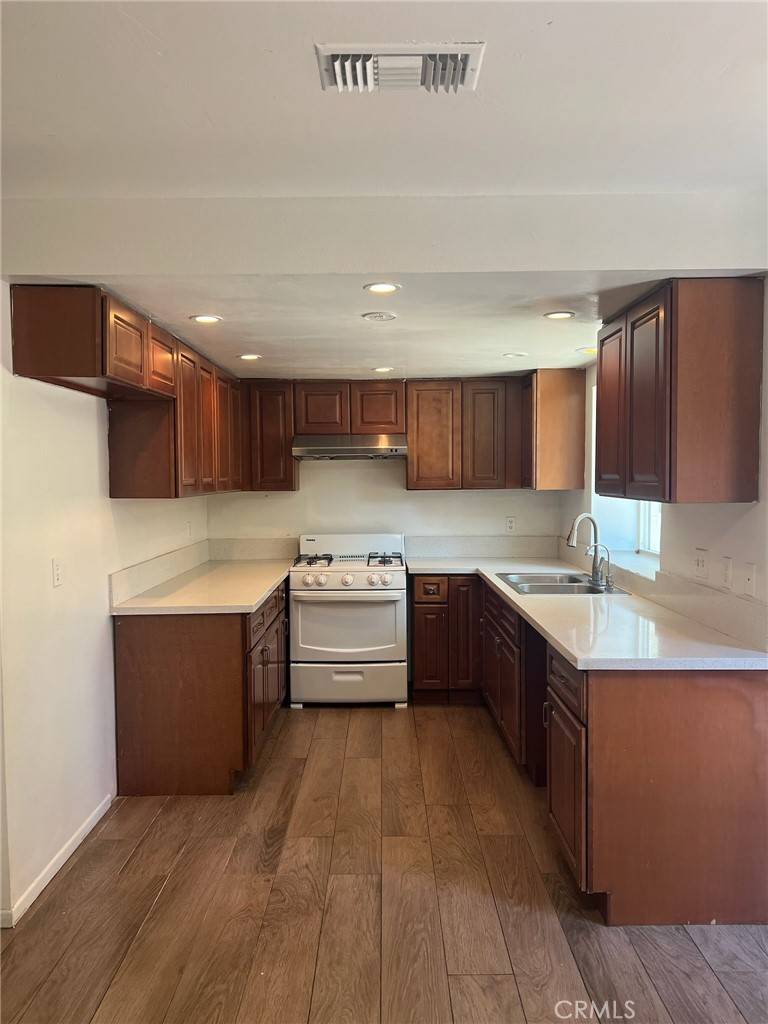 Monterey Park, CA 91755,410 Russell AVE #C