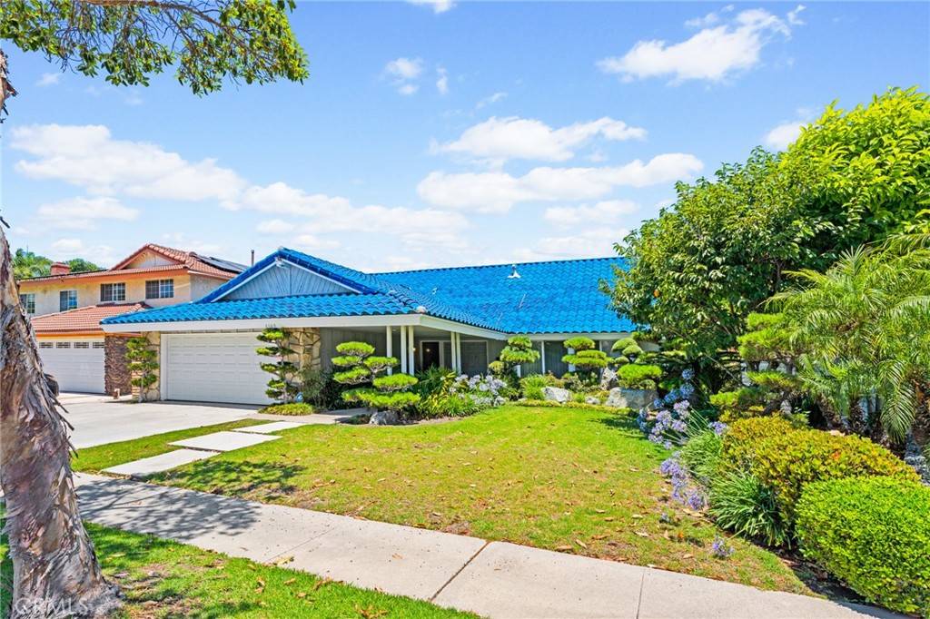 3109 S Rita WAY, Santa Ana, CA 92704