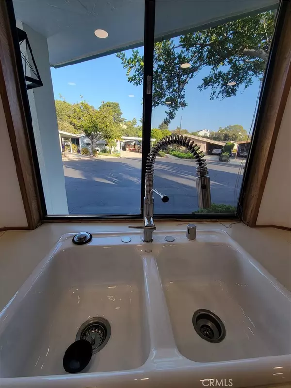 Camarillo, CA 93012,18 Tahquitz CT #217