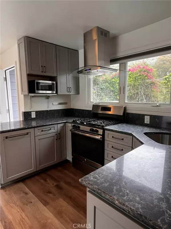 Laguna Beach, CA 92651,31863 8th AVE #3