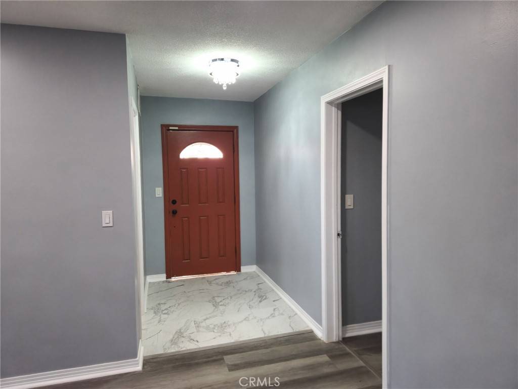 Westminster, CA 92683,14682 Ralph LN