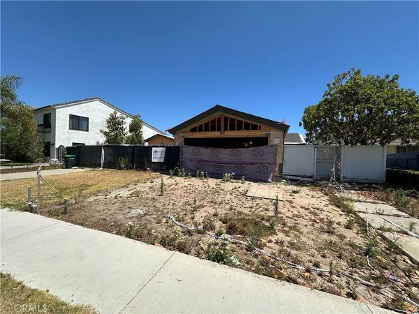 1901 Mariners DR, Newport Beach, CA 92660