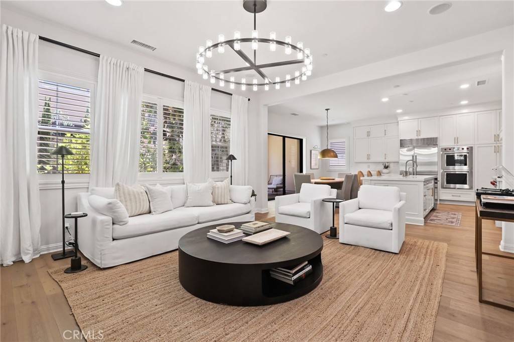 Lake Forest, CA 92630,16 Juniper