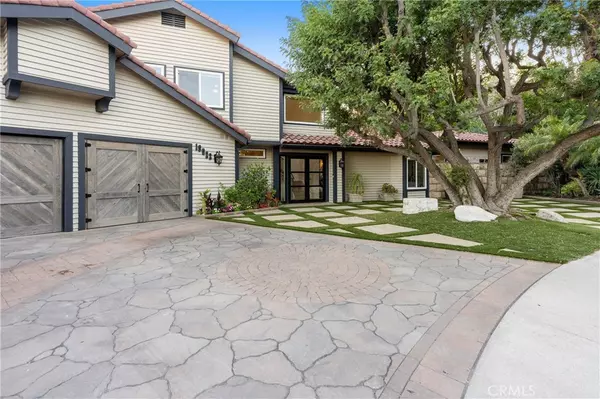 Yorba Linda, CA 92886,19022 Shamrock LN