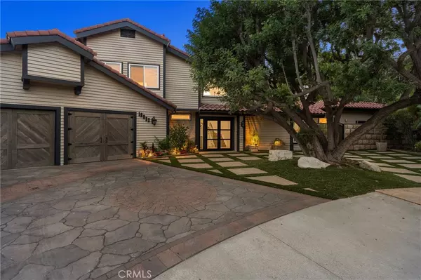 Yorba Linda, CA 92886,19022 Shamrock LN