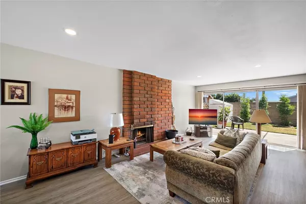 Huntington Beach, CA 92646,20822 Skimmer LN
