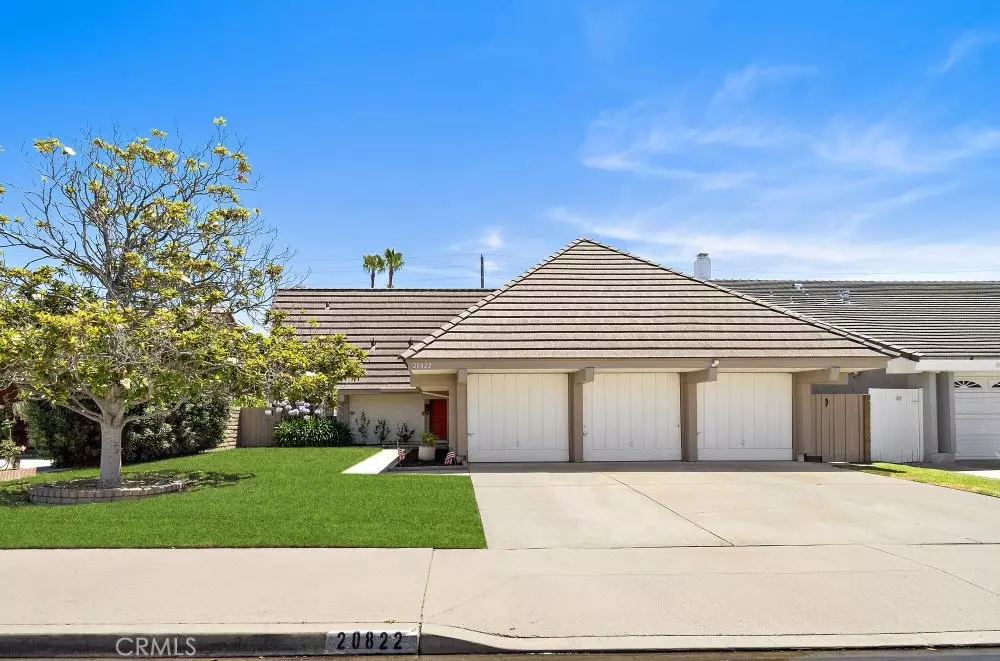 Huntington Beach, CA 92646,20822 Skimmer LN