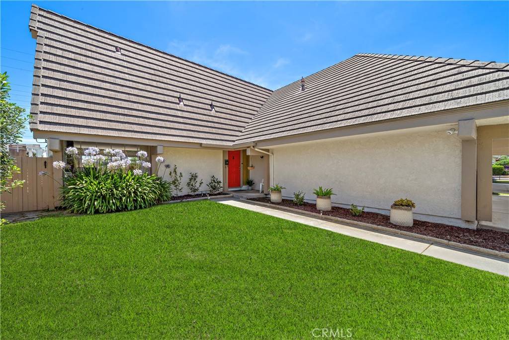 Huntington Beach, CA 92646,20822 Skimmer LN