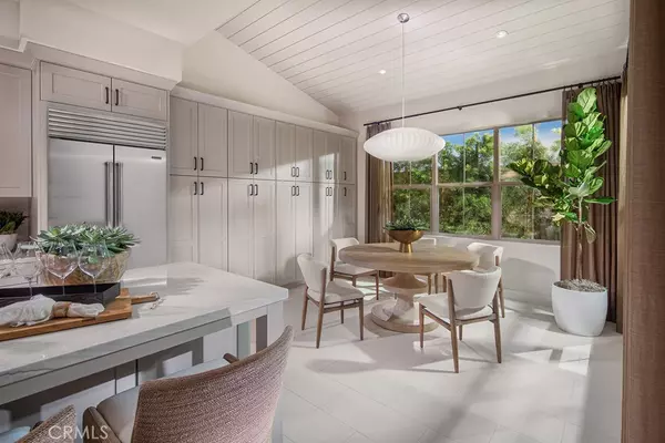 Irvine, CA 92618,128 Rimstone