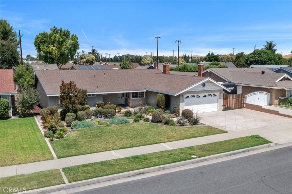 2692 N Fernside St, Orange, CA 92865