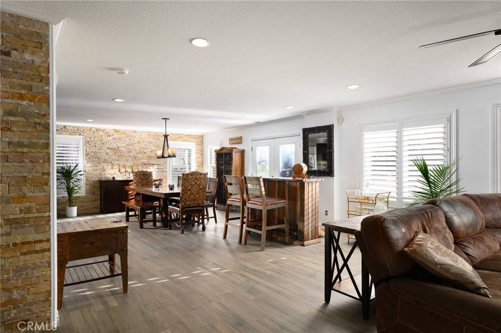 Corona, CA 92882,2350 Claudia ST