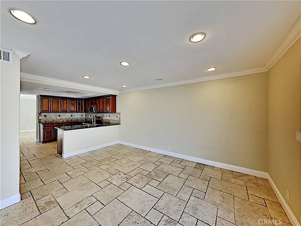 Oxnard, CA 93035,2030 Kingsbridge WAY