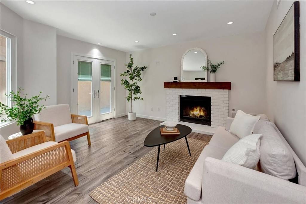 San Clemente, CA 92673,3010 Rosalinda #50