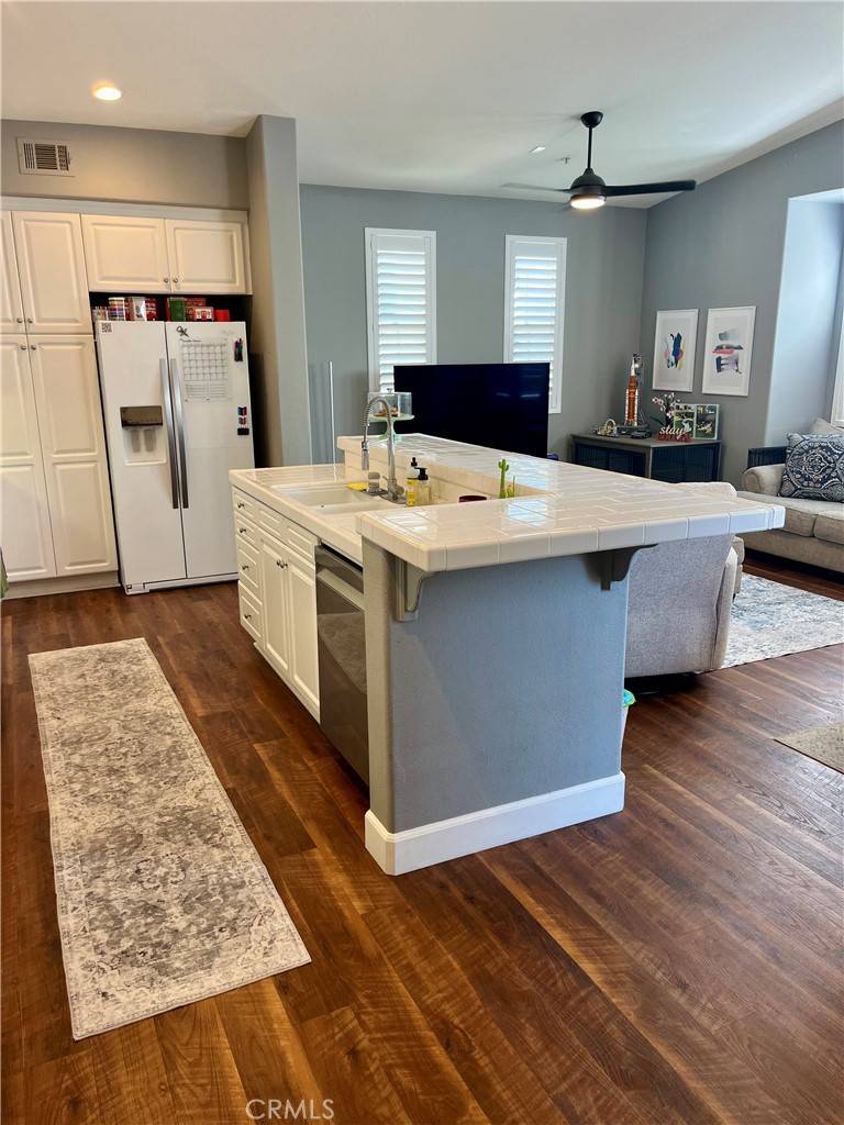 Ladera Ranch, CA 92694,83 Sklar ST #15