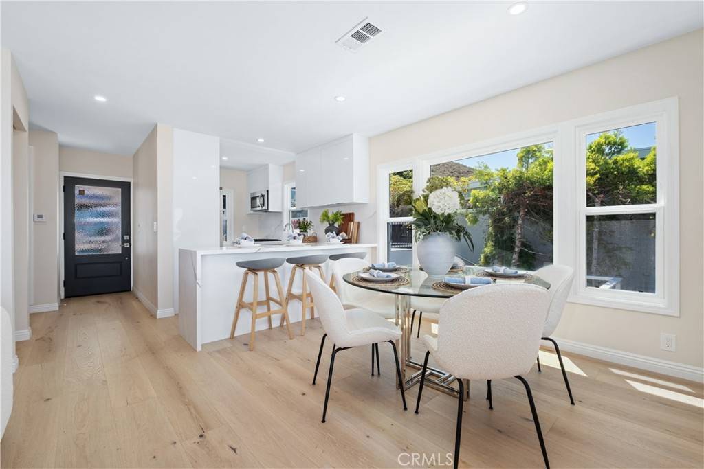Laguna Beach, CA 92651,2961 Rounsevel